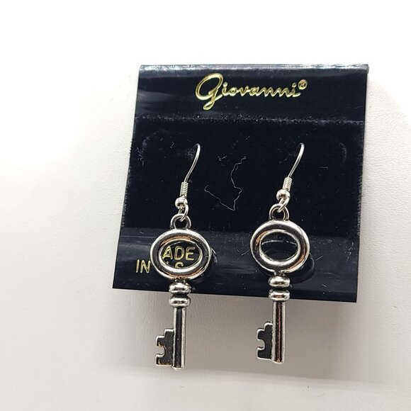 Giovanni Harry Potter Silver Tone Old Fashion Key Dangle Earrings Halloween - Picture 1 of 4